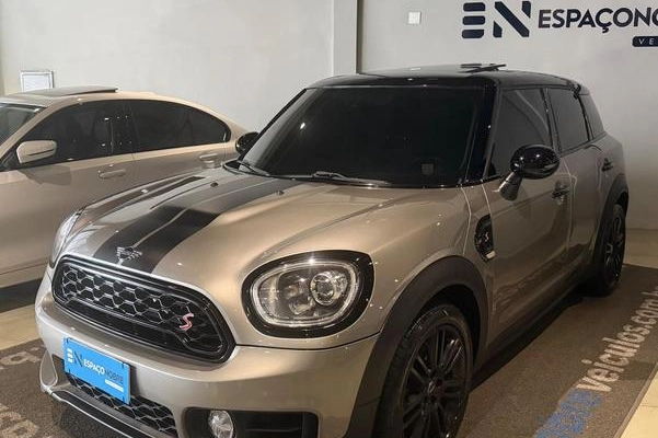 imagem-https://www.socarrao.com.br/sc-vehicle-images-prod/958269/1789491537861-7929370_0_B_f106bf1fa8.jpeg