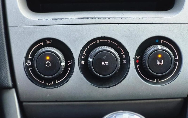 imagem-https://www.socarrao.com.br/sc-vehicle-images-prod/958370/1785951071727-7929744_14_B_ca23942d95.jpeg