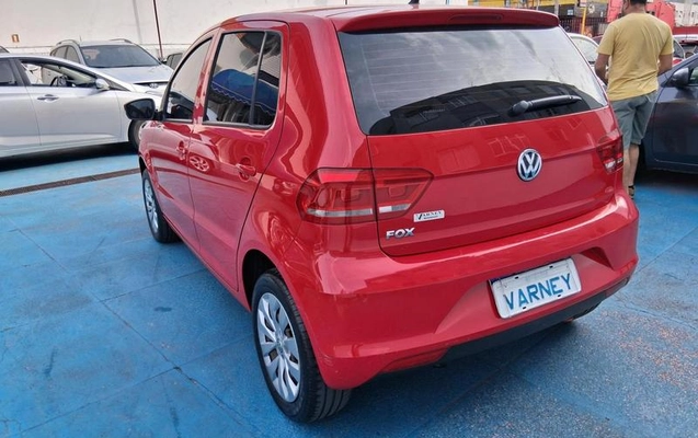 imagem-https://www.socarrao.com.br/sc-vehicle-images-prod/958470/1788982667410-7922588_7_B_774c0c1064.jpeg