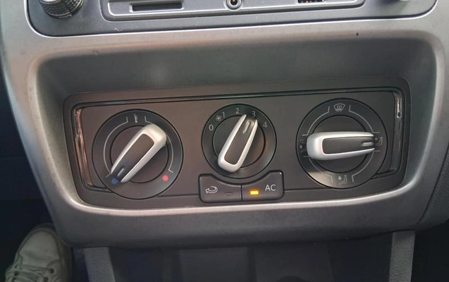 imagem-https://www.socarrao.com.br/sc-vehicle-images-prod/958470/1788982667429-7922588_17_B_210149a371.jpeg