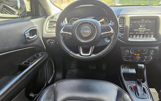 imagem-https://www.socarrao.com.br/sc-vehicle-images-prod/958475/1789228399373-7853756_18_B_99de935820.jpeg