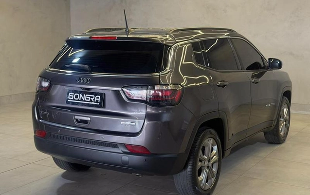 imagem-https://www.socarrao.com.br/sc-vehicle-images-prod/958693/1789048555828-7828812_1_B_53baf3e45e.jpeg