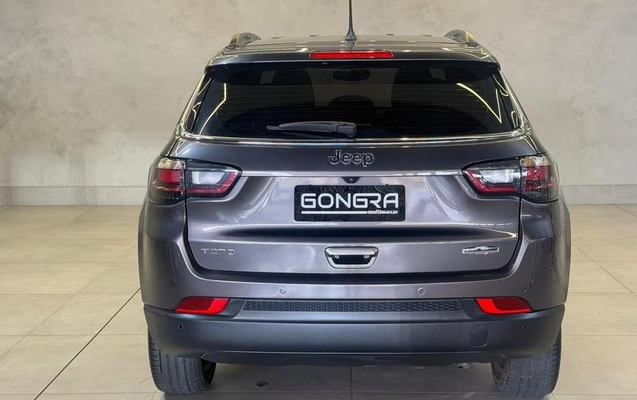 imagem-https://www.socarrao.com.br/sc-vehicle-images-prod/958693/1789048555831-7828812_3_B_ae35e6ea91.jpeg