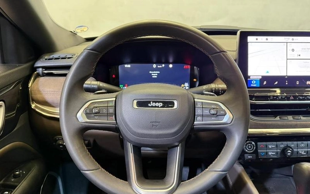 imagem-https://www.socarrao.com.br/sc-vehicle-images-prod/958775/1789419311691-7886515_7_B_a11da80fd4.jpeg