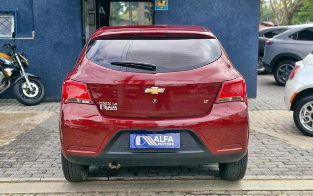 imagem-https://www.socarrao.com.br/sc-vehicle-images-prod/958830/1784832194932-7930183_8_B_91729fd273.jpeg