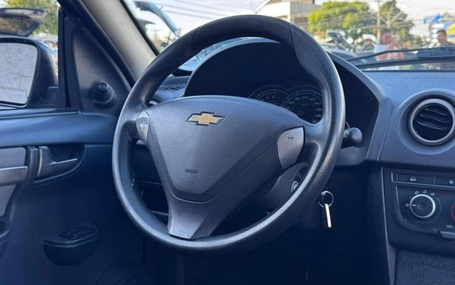 imagem-https://www.socarrao.com.br/sc-vehicle-images-prod/958869/1786027342826-7928668_0_B_6d4031c436.jpeg