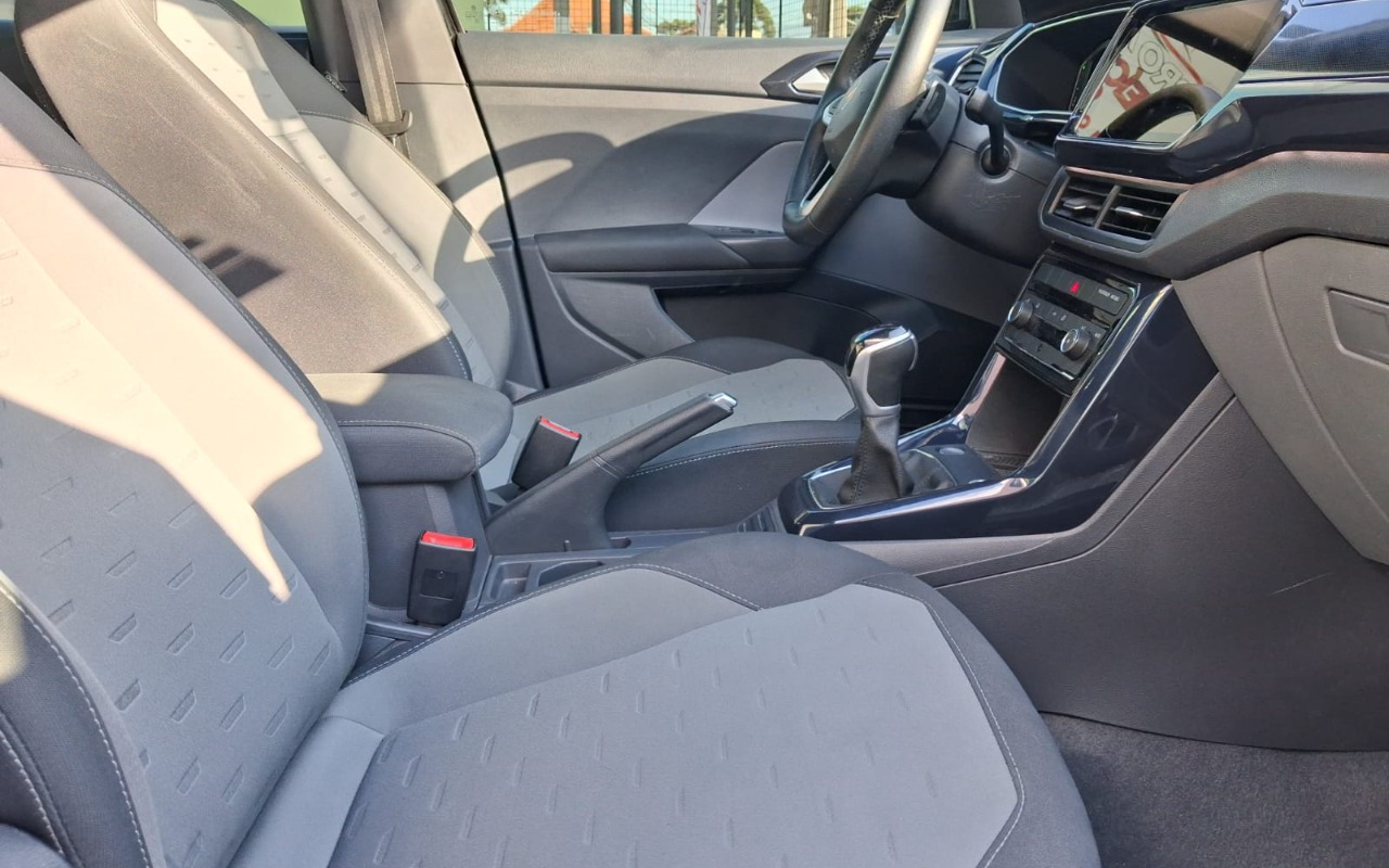 imagem-https://www.socarrao.com.br/sc-vehicle-images-prod/959015/1774461985136-V2hhdHNBcHAgSW1hZ2UgMjAyNi0wMy0yNCBhdCAyMS40Ni4zOCAoMSkuanBlZw.jpeg
