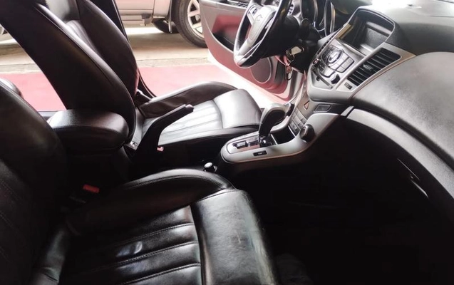 imagem-https://www.socarrao.com.br/sc-vehicle-images-prod/959043/1785507748027-7577967_1_B_6adabfd9ee.jpeg