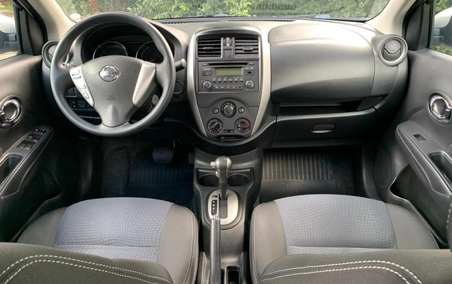 imagem-https://www.socarrao.com.br/sc-vehicle-images-prod/959049/1788011904420-7930772_11_B_5b5d05dfa3.jpeg