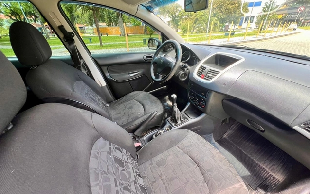 imagem-https://www.socarrao.com.br/sc-vehicle-images-prod/959147/1782315800500-6e478d37-70c9-4a93-b6b9-742ed1332e68.jpg