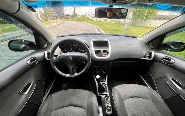 imagem-https://www.socarrao.com.br/sc-vehicle-images-prod/959147/1782315800502-16eccaa4-1f92-41e9-8e65-a37729d0c995.jpg