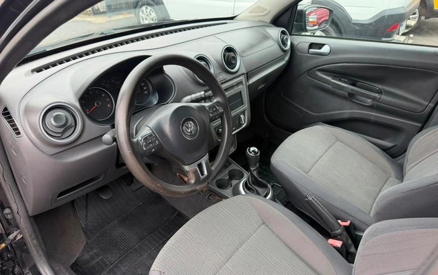 imagem-https://www.socarrao.com.br/sc-vehicle-images-prod/959232/1786969806182-7913097_12_B_a7f1843525.jpeg