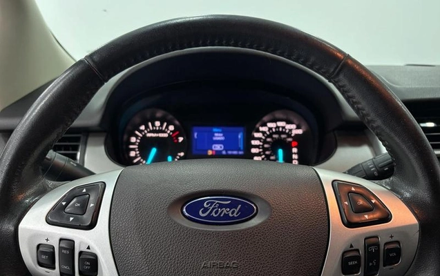 imagem-https://www.socarrao.com.br/sc-vehicle-images-prod/959374/1784898303415-7931421_11_B_6a166166cf.jpeg