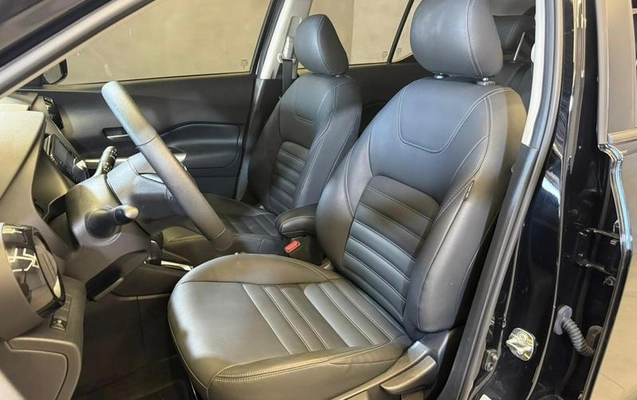 imagem-https://www.socarrao.com.br/sc-vehicle-images-prod/959584/1789162060910-7931830_13_B_80d1fd5409.jpeg