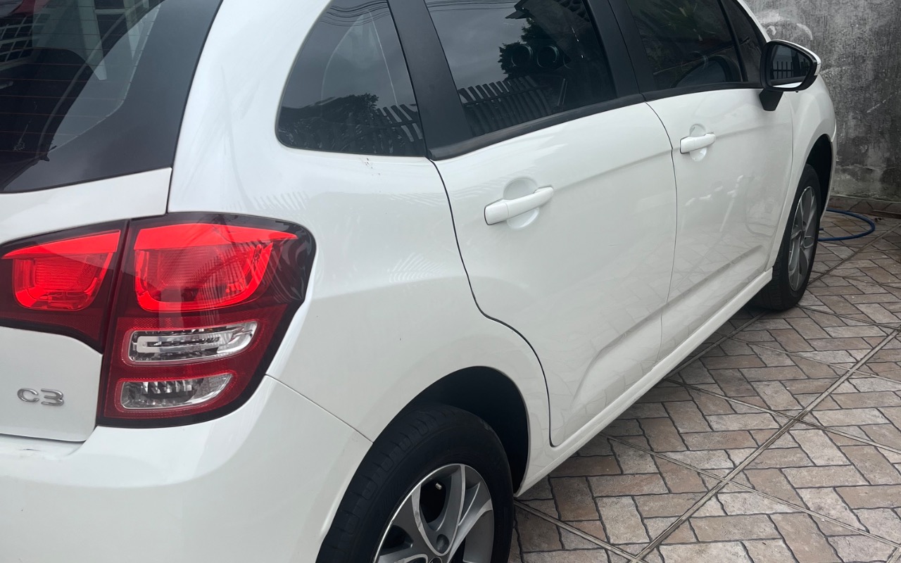 imagem-https://www.socarrao.com.br/sc-vehicle-images-prod/959800/1774482224380-SU1HXzUxNTMuanBlZw.jpeg