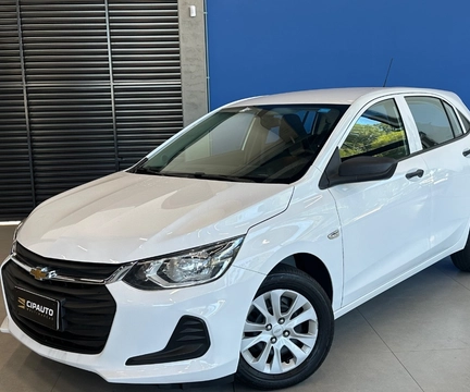 Chevrolet Onix 2023 Branco — foto 1 de 3