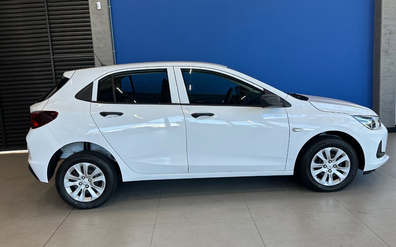 imagem-https://www.socarrao.com.br/sc-vehicle-images-prod/959807/1774483679013-SU1HXzgzNjguanBlZw.jpeg