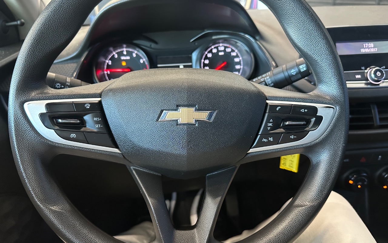 imagem-https://www.socarrao.com.br/sc-vehicle-images-prod/959807/1774483679914-SU1HXzgzNzcuanBlZw.jpeg