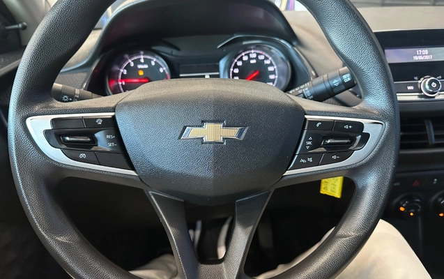 imagem-https://www.socarrao.com.br/sc-vehicle-images-prod/959807/1774483679914-SU1HXzgzNzcuanBlZw.jpeg