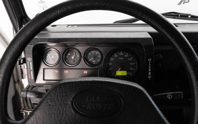 imagem-https://www.socarrao.com.br/sc-vehicle-images-prod/961226/1788527073887-7906945_9_B_ff48287081.jpeg
