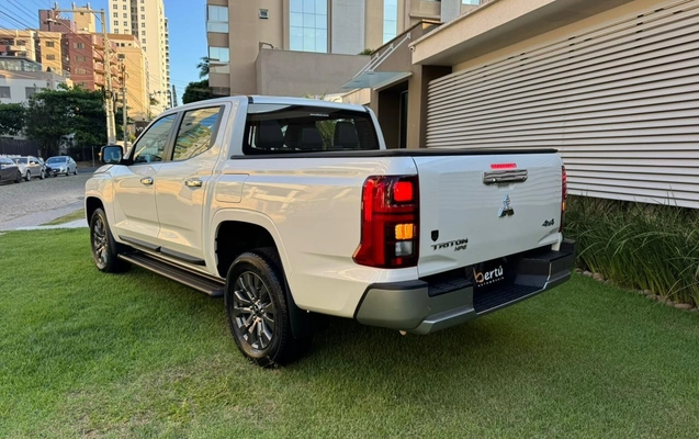 imagem-https://www.socarrao.com.br/sc-vehicle-images-prod/961230/1774530893002-V2hhdHNBcHAgSW1hZ2UgMjAyNi0wMy0yNSBhdCAxNy4zNi4yNiAoMSkuanBlZw.jpeg
