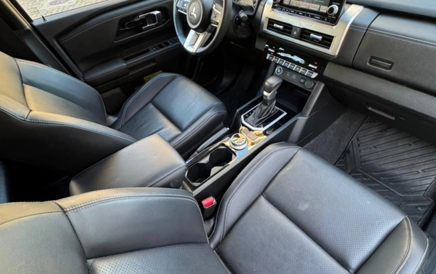 imagem-https://www.socarrao.com.br/sc-vehicle-images-prod/961230/1774530893129-V2hhdHNBcHAgSW1hZ2UgMjAyNi0wMy0yNSBhdCAxNy4zNi4yMiAoMSkuanBlZw.jpeg