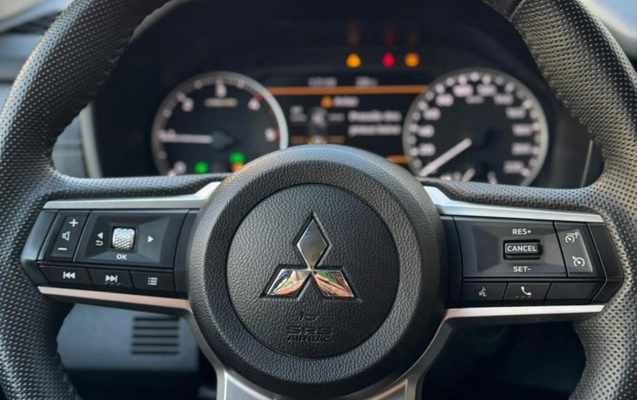 imagem-https://www.socarrao.com.br/sc-vehicle-images-prod/961230/1774530893466-V2hhdHNBcHAgSW1hZ2UgMjAyNi0wMy0yNSBhdCAxNy4zNi4yMyAoNCkuanBlZw.jpeg