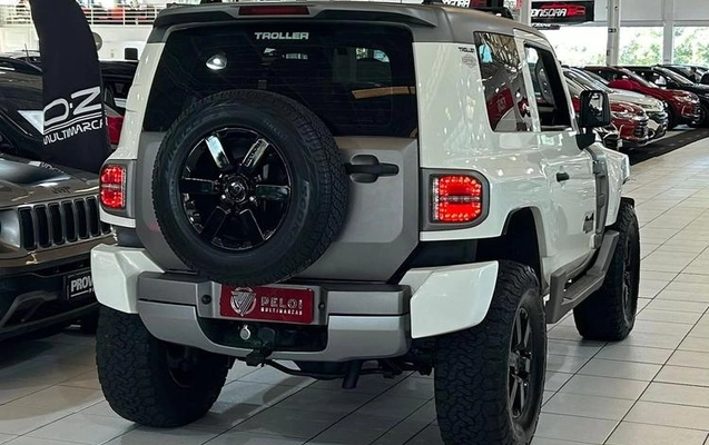 imagem-https://www.socarrao.com.br/sc-vehicle-images-prod/961444/1781311618733-7819713_7_B_637b19e1c2.jpeg