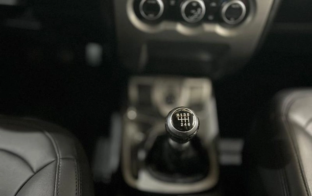 imagem-https://www.socarrao.com.br/sc-vehicle-images-prod/961444/1781311618748-7819713_15_B_cf56ac8c24.jpeg