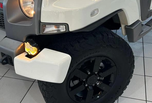 imagem-https://www.socarrao.com.br/sc-vehicle-images-prod/961444/1781311618752-7819713_4_B_12a18afa51.jpeg
