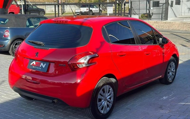 imagem-https://www.socarrao.com.br/sc-vehicle-images-prod/961876/1789049656782-7933798_6_B_41cc20523e.jpeg