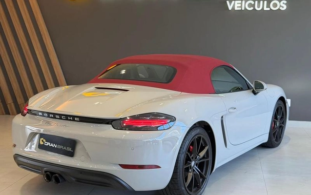 imagem-https://www.socarrao.com.br/sc-vehicle-images-prod/962023/1786388501691-7931754_13_B_f41c498287.jpeg
