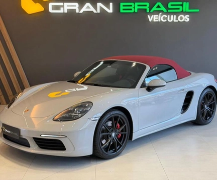 Porsche 718 Boxster 2.0 300cv 2024 Cinza — foto 1 de 3