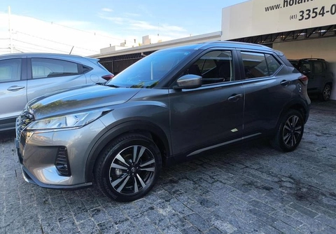 Nissan KICKS 2023 Cinza — foto 1 de 3