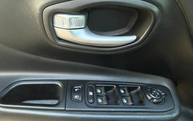 imagem-https://www.socarrao.com.br/sc-vehicle-images-prod/962214/1789478396990-gb-35e8504.jpeg