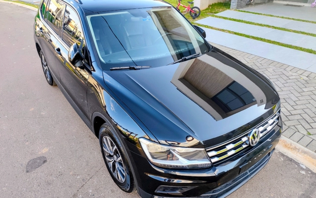 imagem-https://www.socarrao.com.br/sc-vehicle-images-prod/962323/1780965288567-SU1HXzIwMjYwMzI2XzE3MTQzMH4zLmpwZw.jpg