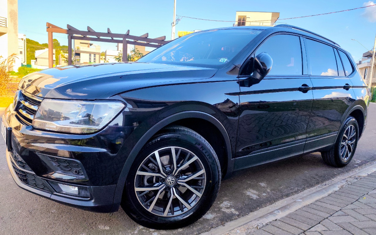 imagem-https://www.socarrao.com.br/sc-vehicle-images-prod/962323/1780965288960-SU1HXzIwMjYwMzI2XzE3MjA1N34yLmpwZw.jpg