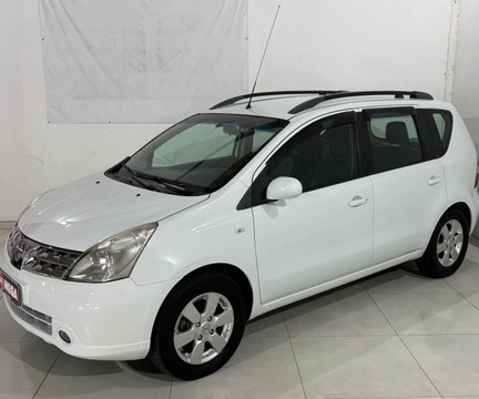 Nissan LIVINA 2012 Branco — foto 1 de 3