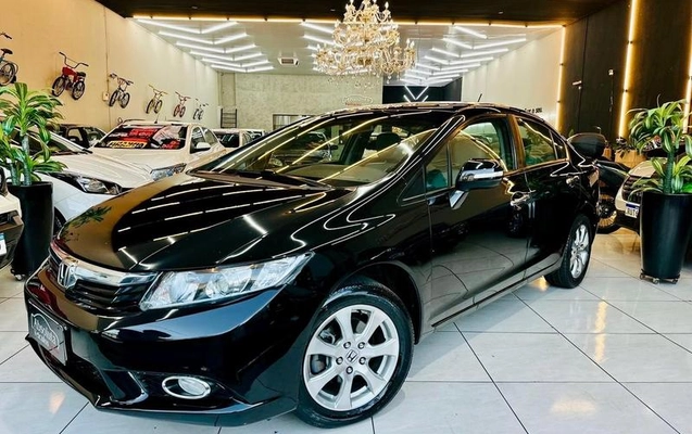 imagem-https://www.socarrao.com.br/sc-vehicle-images-prod/962624/1790093398940-7888405_0_B_e85db1c431.jpeg