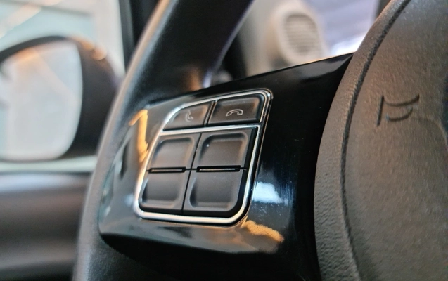 imagem-https://www.socarrao.com.br/sc-vehicle-images-prod/962800/1785953320083-MTkuanBn.jpg