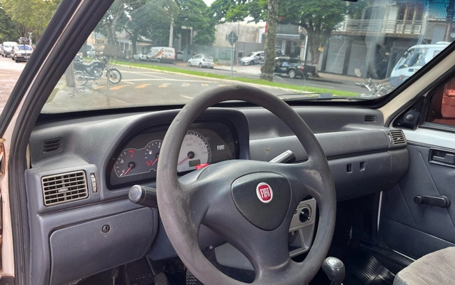 imagem-https://www.socarrao.com.br/sc-vehicle-images-prod/962862/1774554886204-YzM0MzZjZWUtMjE2My00NTRiLWExMjMtNDQwNmJkMjIzMmM4LmpwZw.jpg
