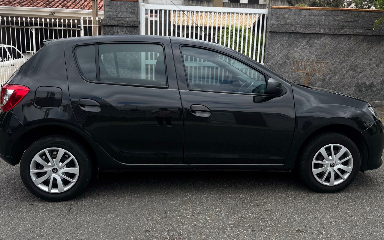 imagem-https://www.socarrao.com.br/sc-vehicle-images-prod/962875/1774556140160-SU1HXzMyNTcuanBlZw.jpeg