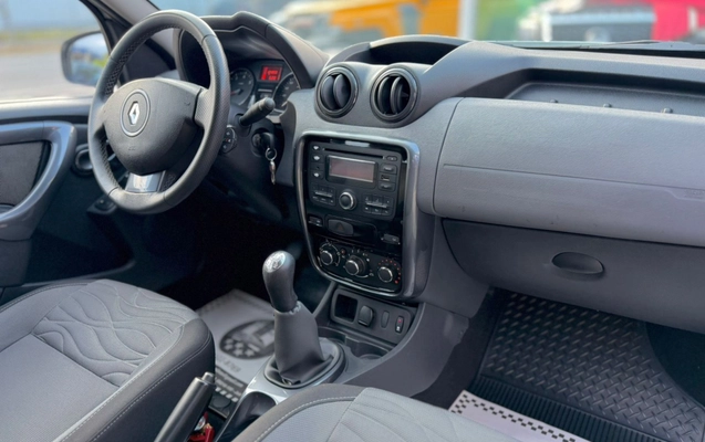 imagem-https://www.socarrao.com.br/sc-vehicle-images-prod/963050/1774557190454-75758451-776c-477e-bff3-6ca7bb050b61.jpg