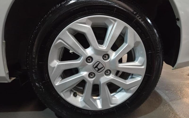 imagem-https://www.socarrao.com.br/sc-vehicle-images-prod/964064/1774889689794-7936429_15_B_10ae074c80.jpeg