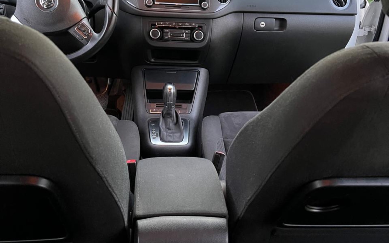 imagem-https://www.socarrao.com.br/sc-vehicle-images-prod/964065/1774617756812-V2hhdHNBcHAgSW1hZ2UgMjAyNi0wMy0yNyBhdCAwOS41MS4yNiAoNCkuanBlZw.jpeg