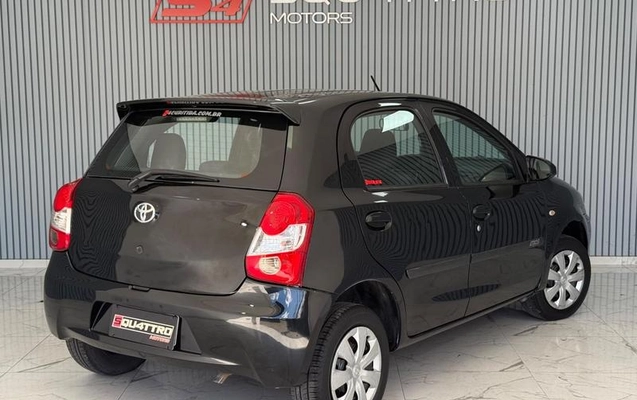 imagem-https://www.socarrao.com.br/sc-vehicle-images-prod/964136/1779207717169-7879026_1_B_a6e0583d5e.jpeg