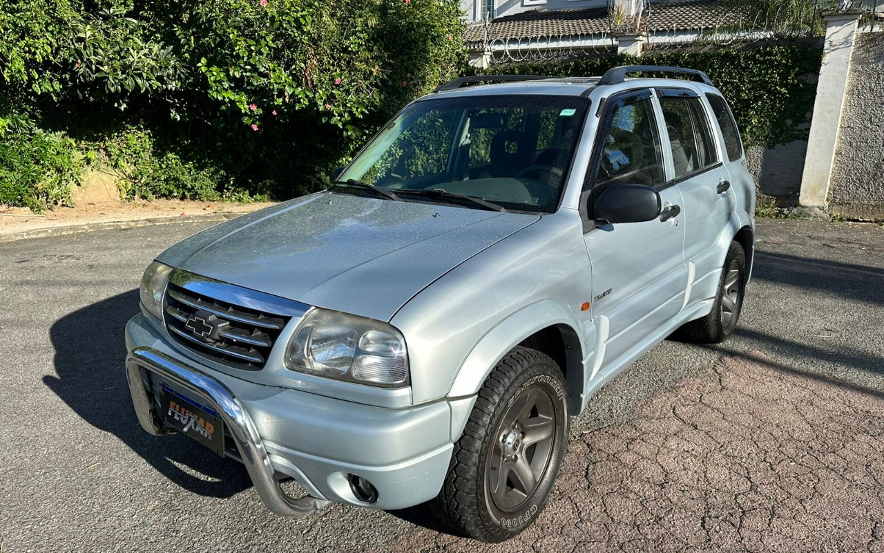 Chevrolet Tracker 2009 Prata — foto 1 de 3