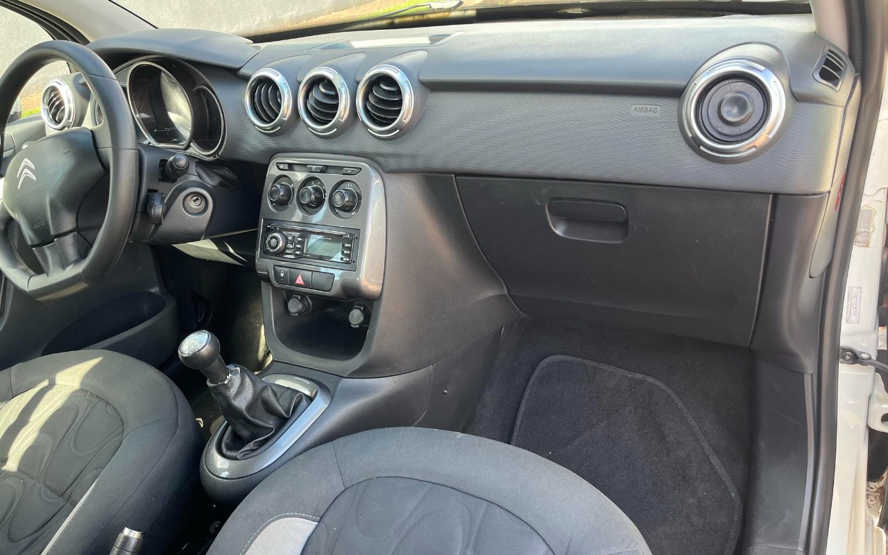 imagem-https://www.socarrao.com.br/sc-vehicle-images-prod/964271/1774888601768-NDg2ODAyMjYtOTdjYS00YjU1LWJhNDUtNWRlMWY5YWFjODUzLmpwZw.jpg
