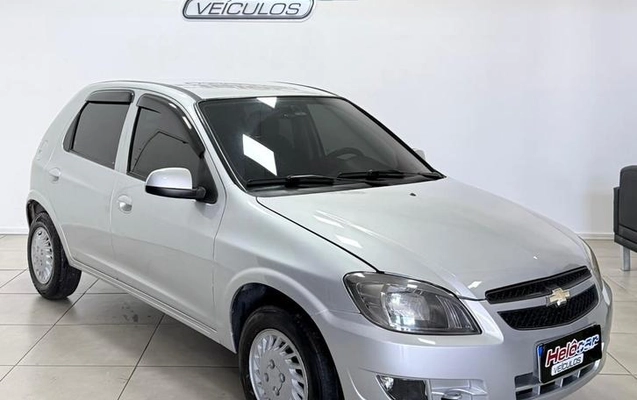 imagem-https://www.socarrao.com.br/sc-vehicle-images-prod/964278/1788360657847-7886778_0_B_b683cad1b6.jpeg