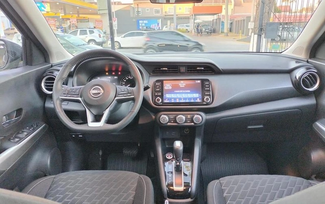 imagem-https://www.socarrao.com.br/sc-vehicle-images-prod/964379/1789050050224-7913499_11_B_cec4c52103.jpeg